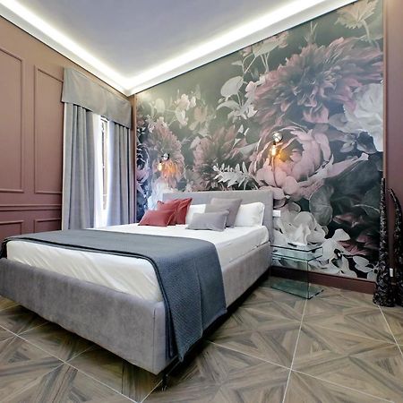 Ych-Butterfly Flat Close Trevi Fountain روما المظهر الخارجي الصورة