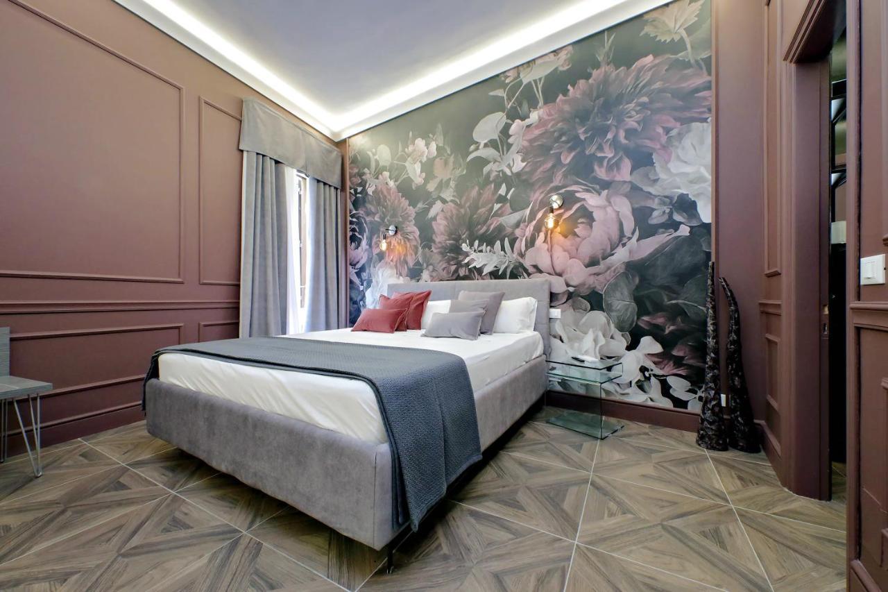 Ych-Butterfly Flat Close Trevi Fountain روما المظهر الخارجي الصورة